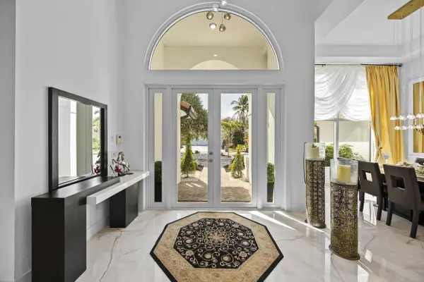 10591 Stonebridge BLVD, Boca Raton, FL 33498