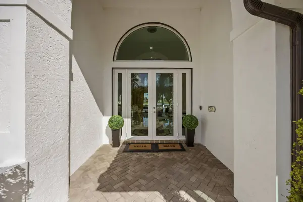 10591 Stonebridge BLVD, Boca Raton, FL 33498