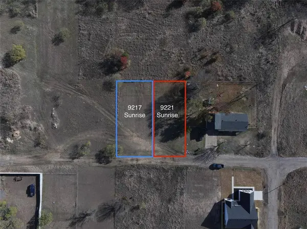 9221 Sunrise Drive, Fort Worth, TX 76134