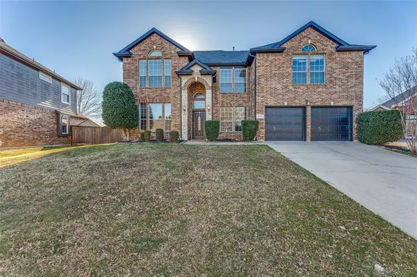 4116 Briarcreek Drive, Fort Worth, TX 76244