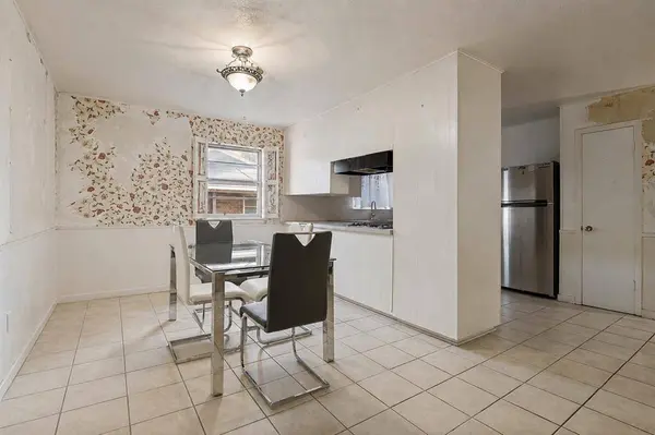 1958 Terbet Lane, Fort Worth, TX 76112