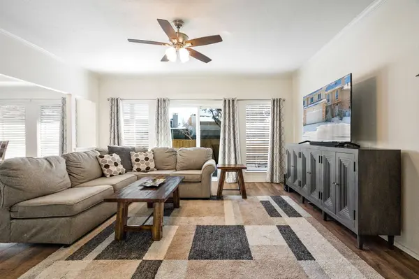 3616 Fore CIR, Farmers Branch, TX 75234