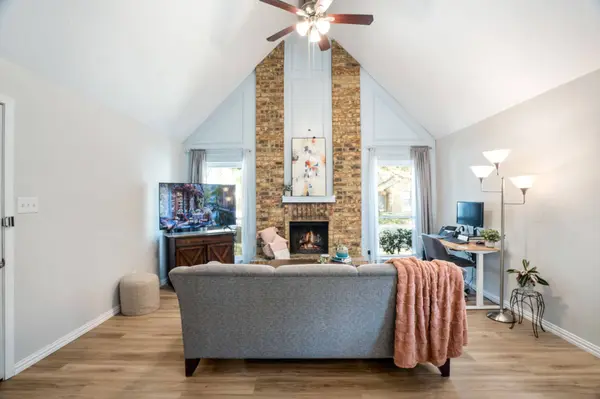 2960 Harbinger LN, Dallas, TX 75287