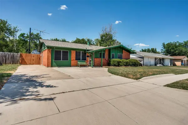 5213 Bonnie Wayne ST, Haltom City, TX 76117