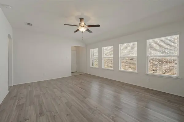 2445 Dolostone DR, Little Elm, TX 76227