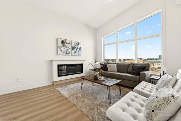 63 Miners RD W, Lethbridge, AB T1J 5W6