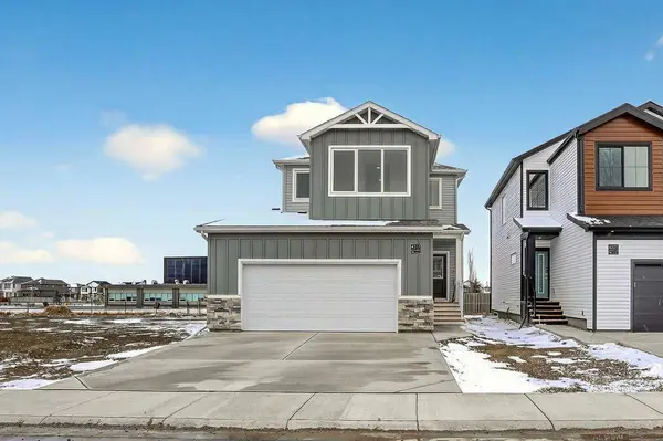 4517 31 AVE S, Lethbridge, AB T1K 8J8