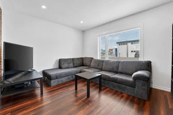 228 21 ST, Fort Macleod, AB T0L0Z0