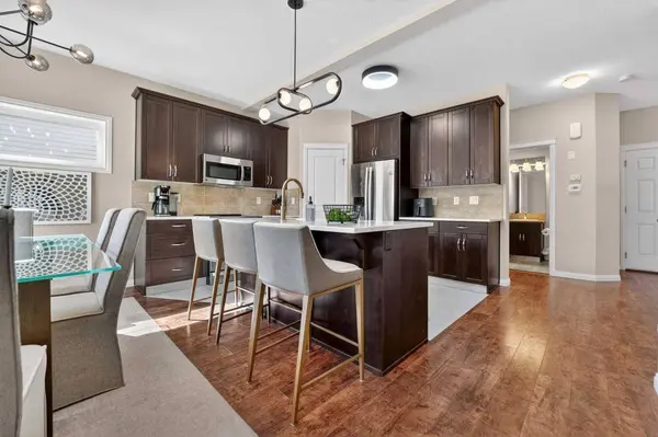 709 Twinriver LOOP W, Lethbridge, AB T1J 5E1