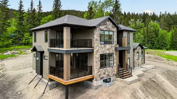 72 Kananaskis DR, Coleman, AB T0K 0M0