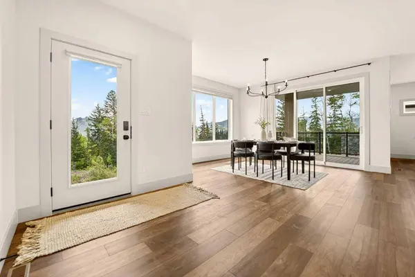72 Kananaskis DR, Coleman, AB T0K 0M0