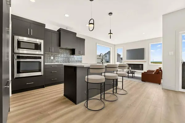 94 Miners RD W, Lethbridge, AB T1J 5W6