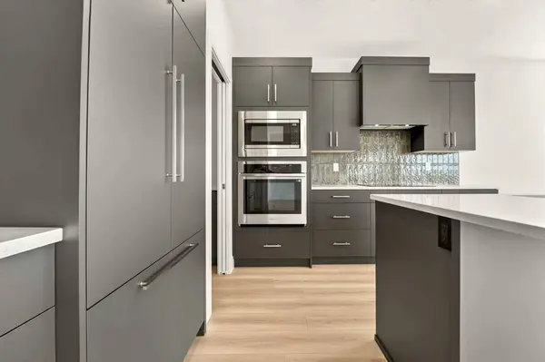 94 Miners RD W, Lethbridge, AB T1J 5W6