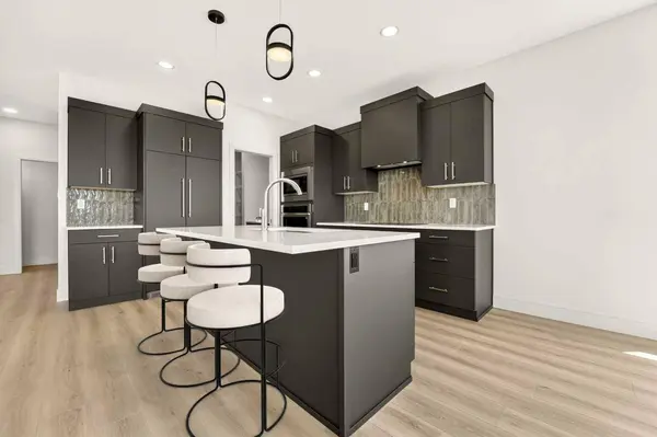 94 Miners RD W, Lethbridge, AB T1J 5W6