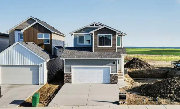94 Miners RD W, Lethbridge, AB T1J 5W6