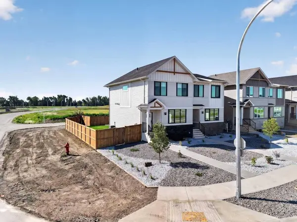 2603 16 AVE, Coaldale, AB T1M 1J8