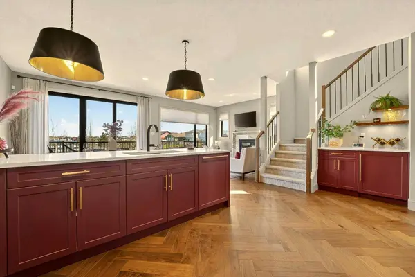 51 Miners RD W, Lethbridge, AB T1J 5W6