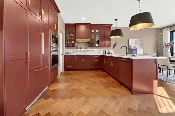 51 Miners RD W, Lethbridge, AB T1J 5W6