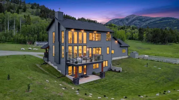 2616 Valley Ridge DR, Frank, AB T0K0E0