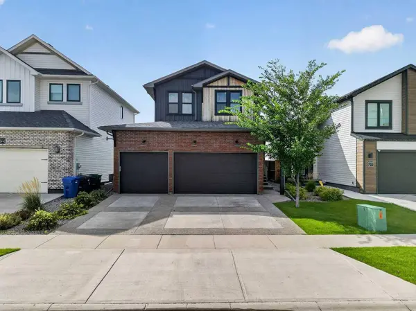 4372 Fairmont Gate S
