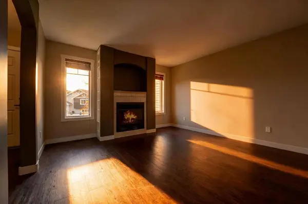 3814 Sundance Close #5, Coalhurst, AB T0L 0V0