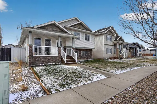 188 Mildred Dobbs BLVD N, Lethbridge, AB T1H 5M7