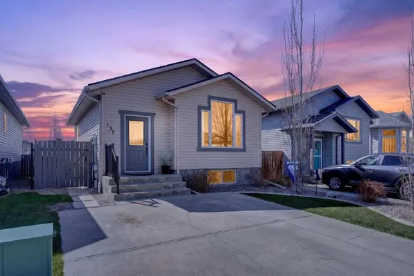 135 Blackfoot CT W, Lethbridge, AB T1K 7W1