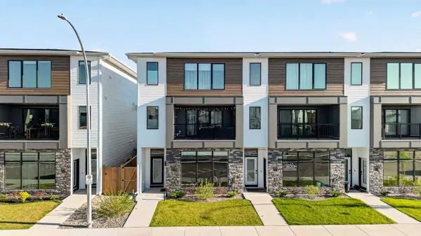 1048 Coalbrook Gate W, Lethbridge, AB T1J 5X2