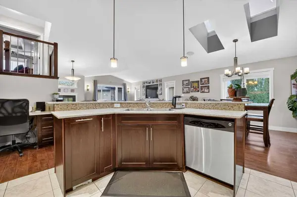 232 Sixmile Common S, Lethbridge, AB T1K 5S7