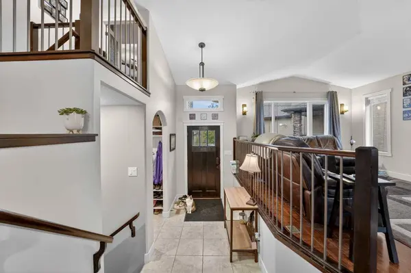 232 Sixmile Common S, Lethbridge, AB T1K 5S7