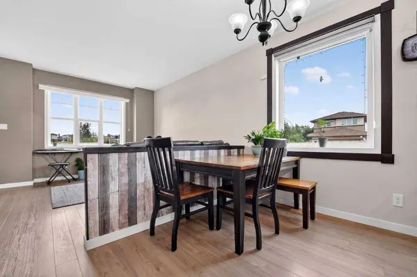 274 Mildred Dobbs BLVD N, Lethbridge, AB T1H 7E3