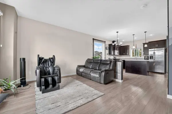 274 Mildred Dobbs BLVD N, Lethbridge, AB T1H 7E3