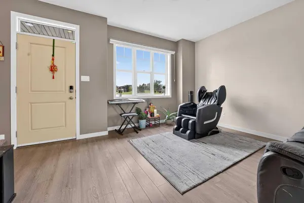 274 Mildred Dobbs BLVD N, Lethbridge, AB T1H 7E3