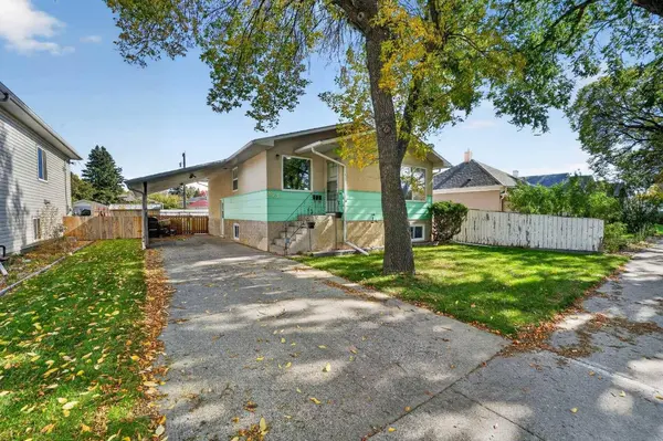 813 12C ST N, Lethbridge, AB T1H 2N9