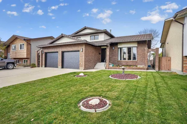 35 Ermineglen RD N