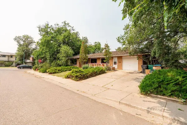 1301 15 AVE S, Lethbridge, AB T1K 0W4