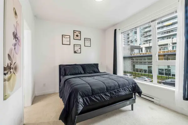 516 Foster AVE #316, Coquitlam, BC V3J 0H8