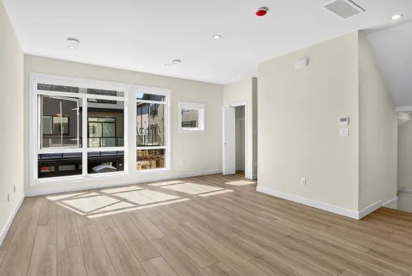 4337 Boundary RD #46, Richmond, BC V6V 1S8