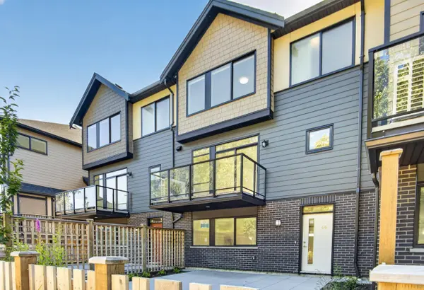 4337 Boundary RD #46, Richmond, BC V6V 1S8