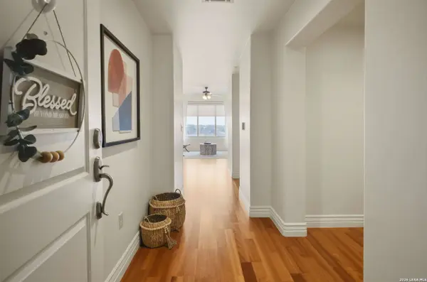 215 Center UNIT 804, San Antonio, TX 78202