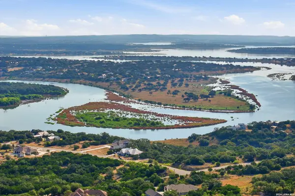 1648 Noble Trl, Canyon Lake, TX 78133