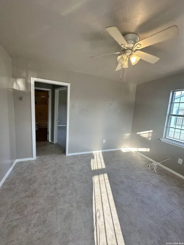 515 Clark, San Antonio, TX 78210