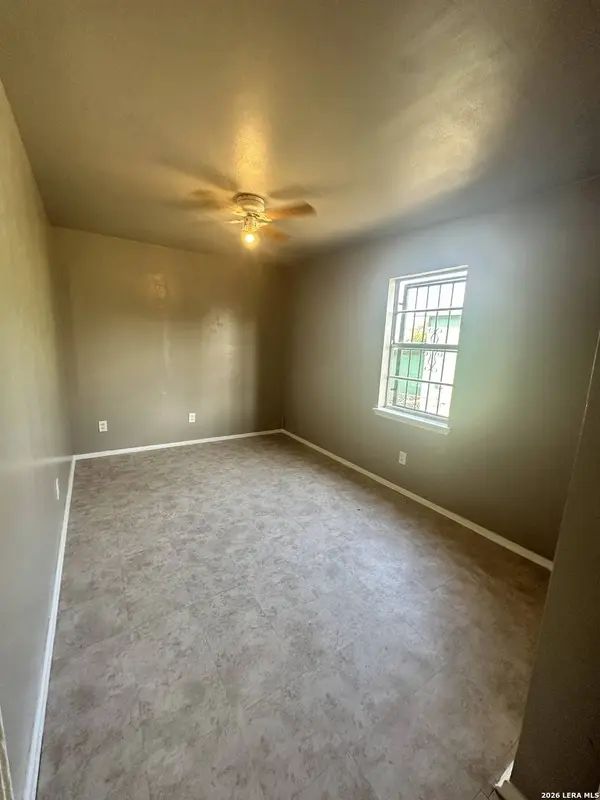 515 Clark, San Antonio, TX 78210