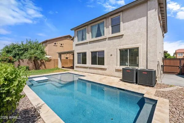 5661 W DESERT JEWEL Drive