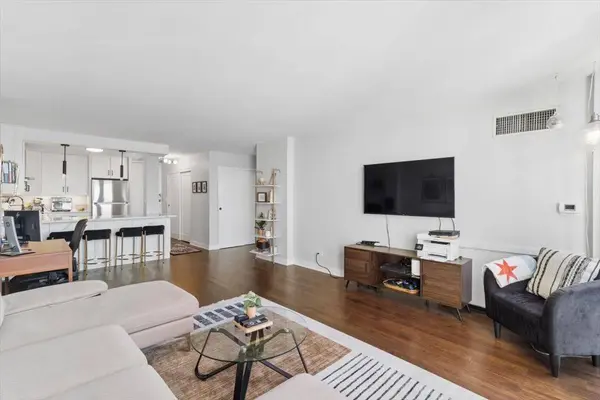1636 N Wells ST #606, Chicago, IL 60614