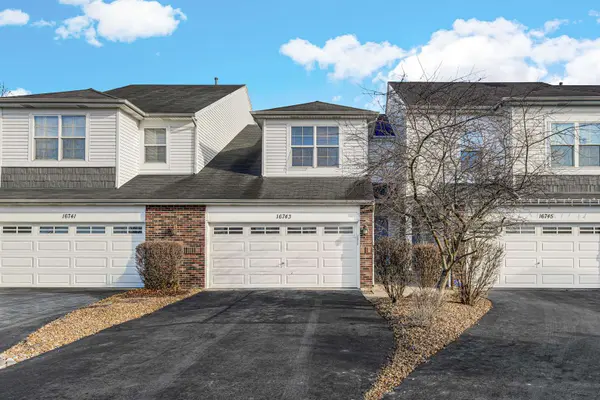 16743 Winding Creek RD, Plainfield, IL 60586