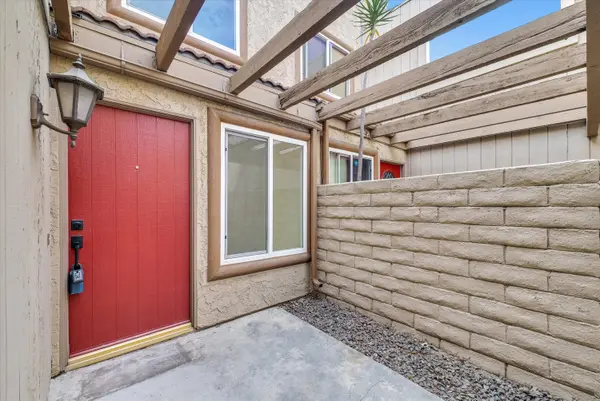 1432 Vista Grande, Fullerton, CA 92835-2845