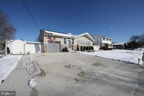 608 FOUNTAIN AVE, Cinnaminson, NJ 08077