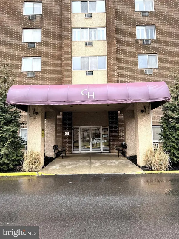 860 LOWER FERRY RD #4C, Ewing, NJ 08628