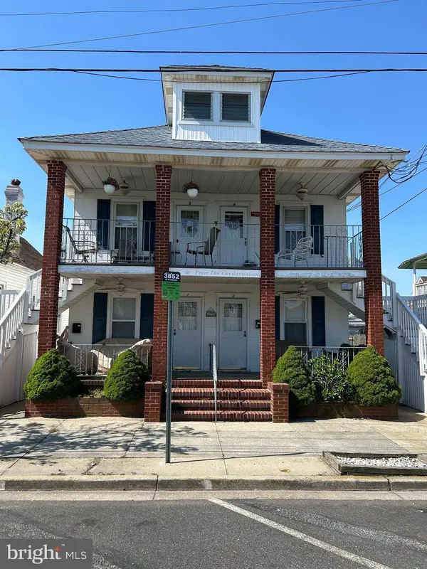 210-UNIT 3 E. HAND AVENUE, Wildwood, NJ 08260